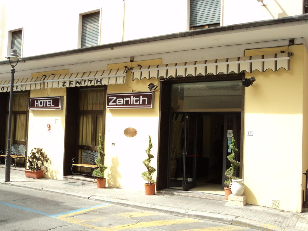 Zenith Hotel Montecatini Terme Kültér fotó